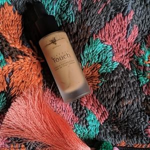 Liquid foundation
